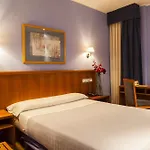 Express Covadonga Szálloda 2*