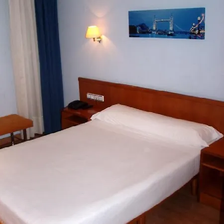 Express Covadonga Szálloda